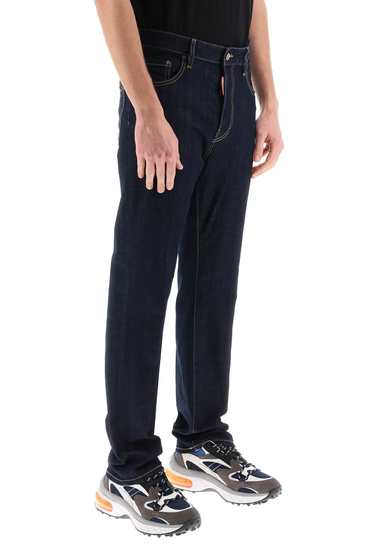 642 Dark Wash Denim Jeans