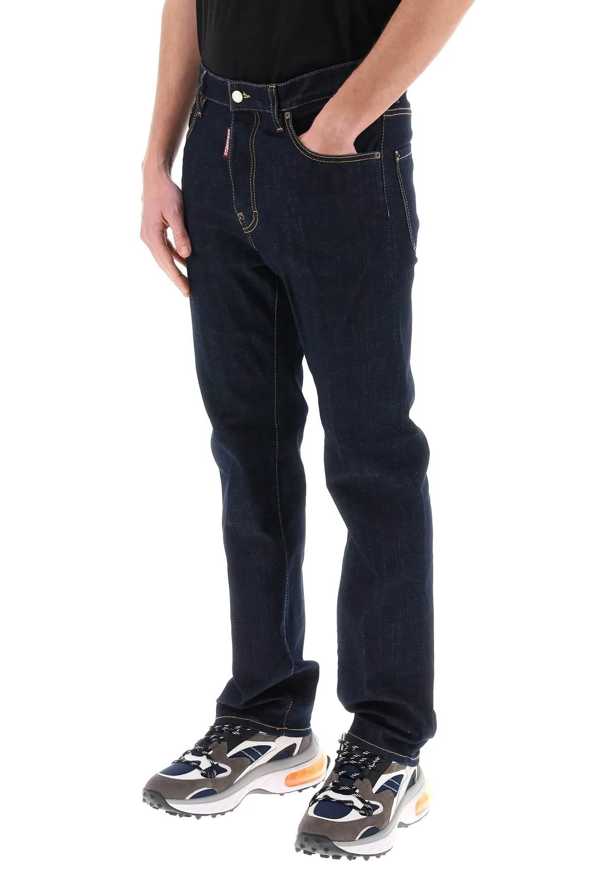 642 Dark Wash Denim Jeans