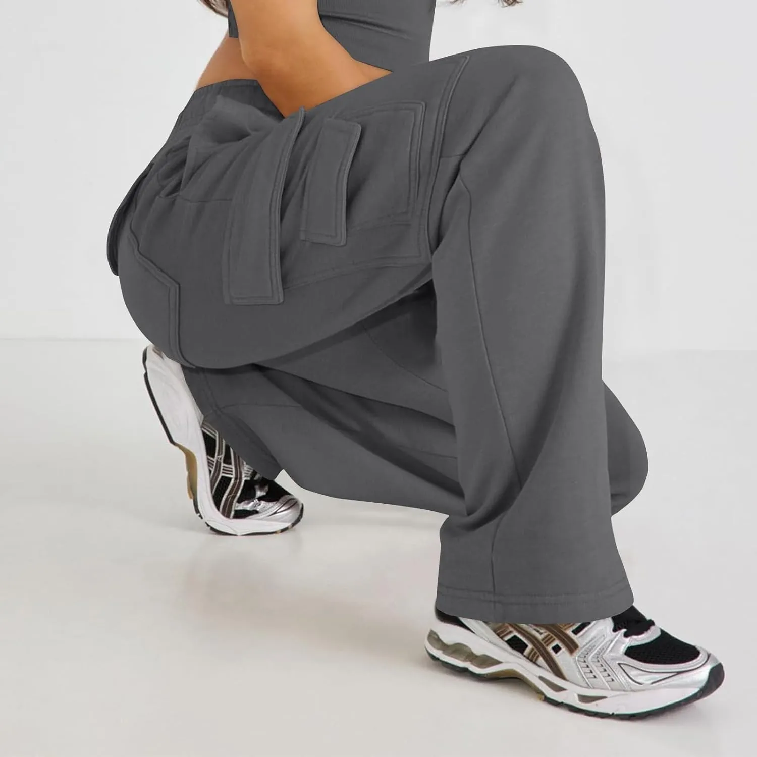 Baggy Cargo Sweatpants for Women Vintage Straight Leg Fleece Lined Sweat Pants Comfy High Waisted Joggers w/Pockets
