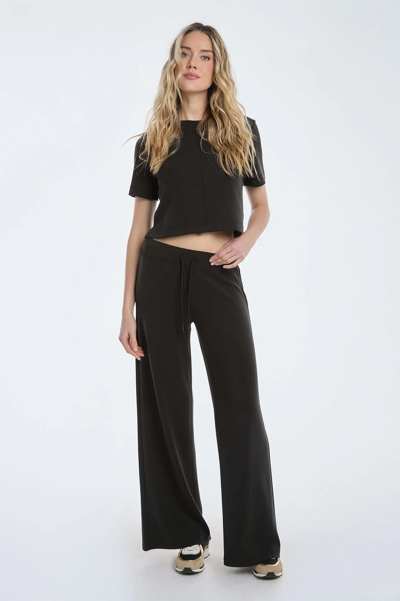 Daphne Soft T-Shirt - Black