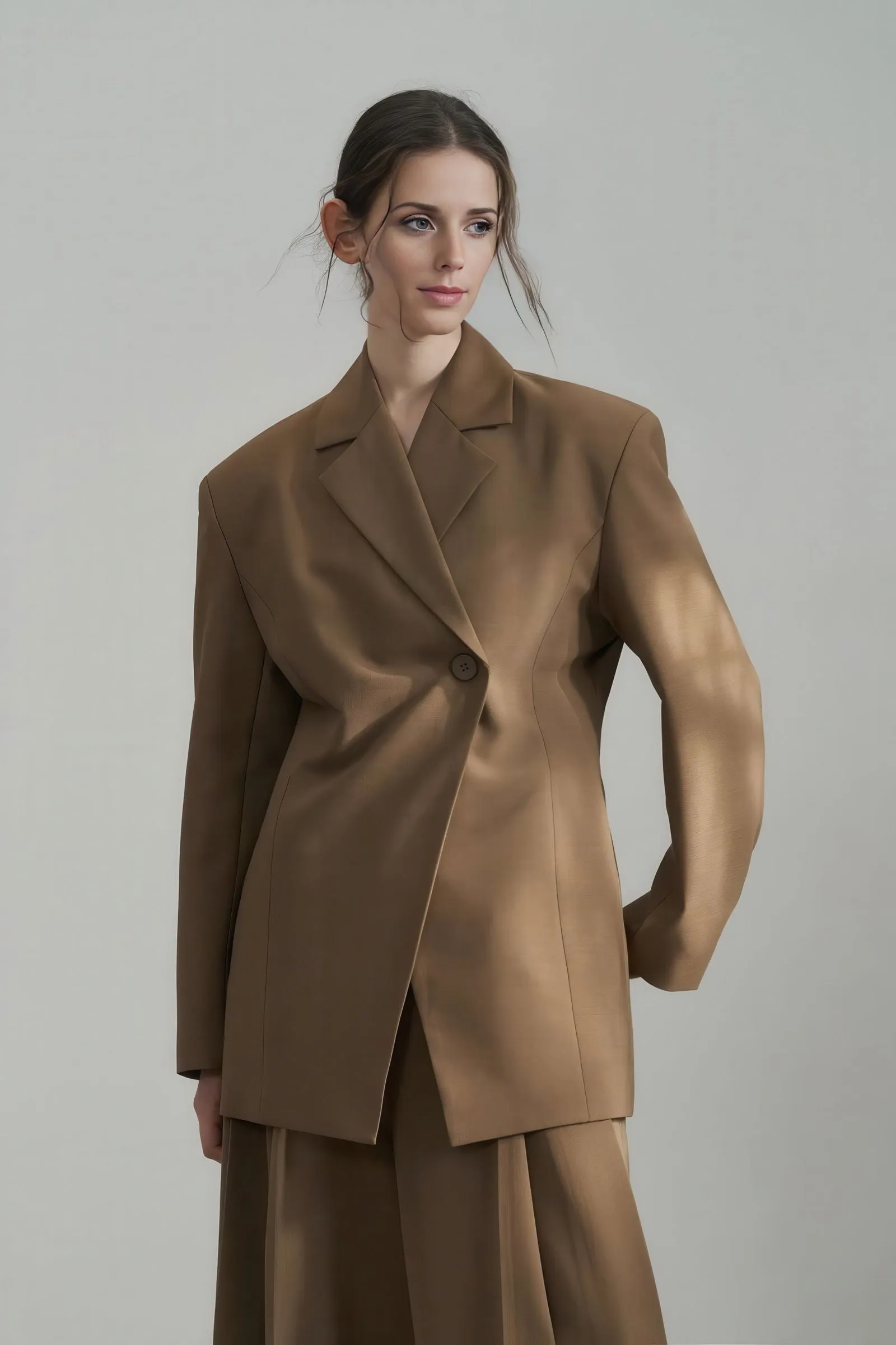 Flattering Single-Button Blazer - Slim Fit for Fall