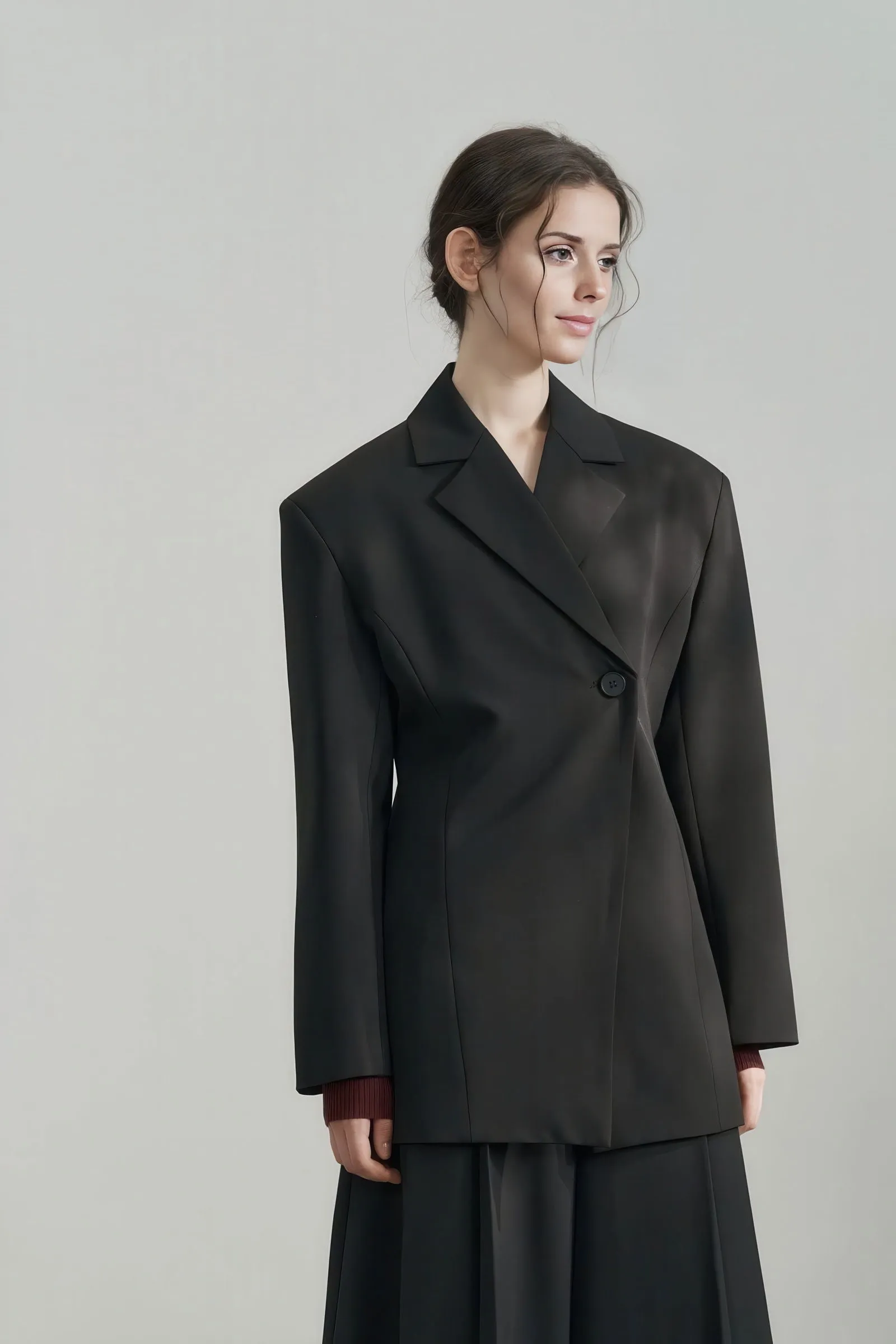 Flattering Single-Button Blazer - Slim Fit for Fall