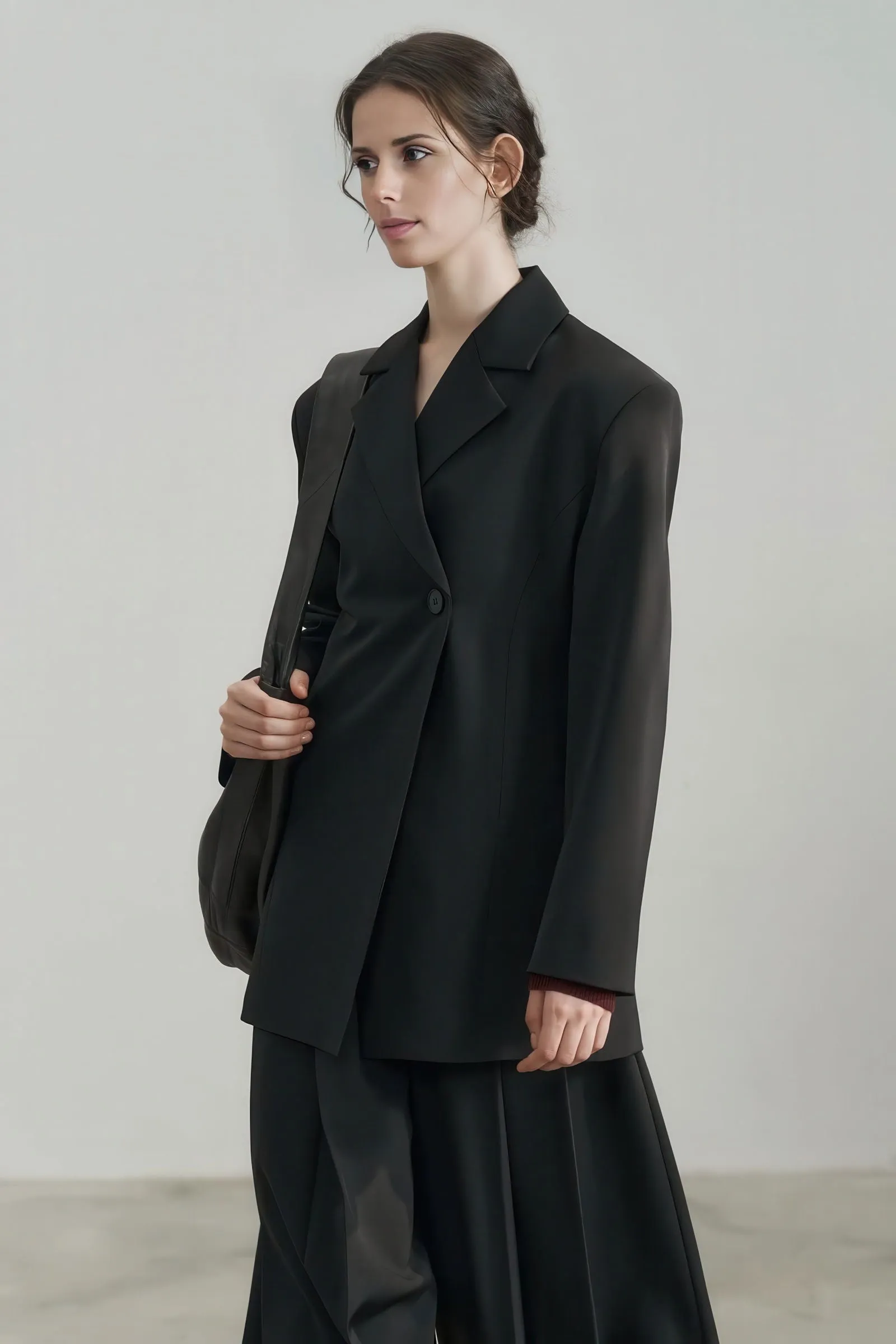 Flattering Single-Button Blazer - Slim Fit for Fall