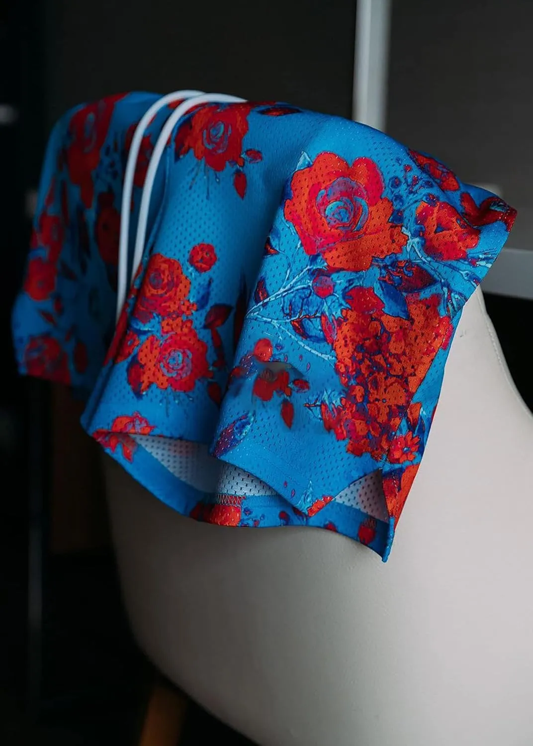 Men's Breathable Athletic Shorts Elastic Waist Quick Dry Gym Workout Shorts Flower Print Fitness Beach Shorts