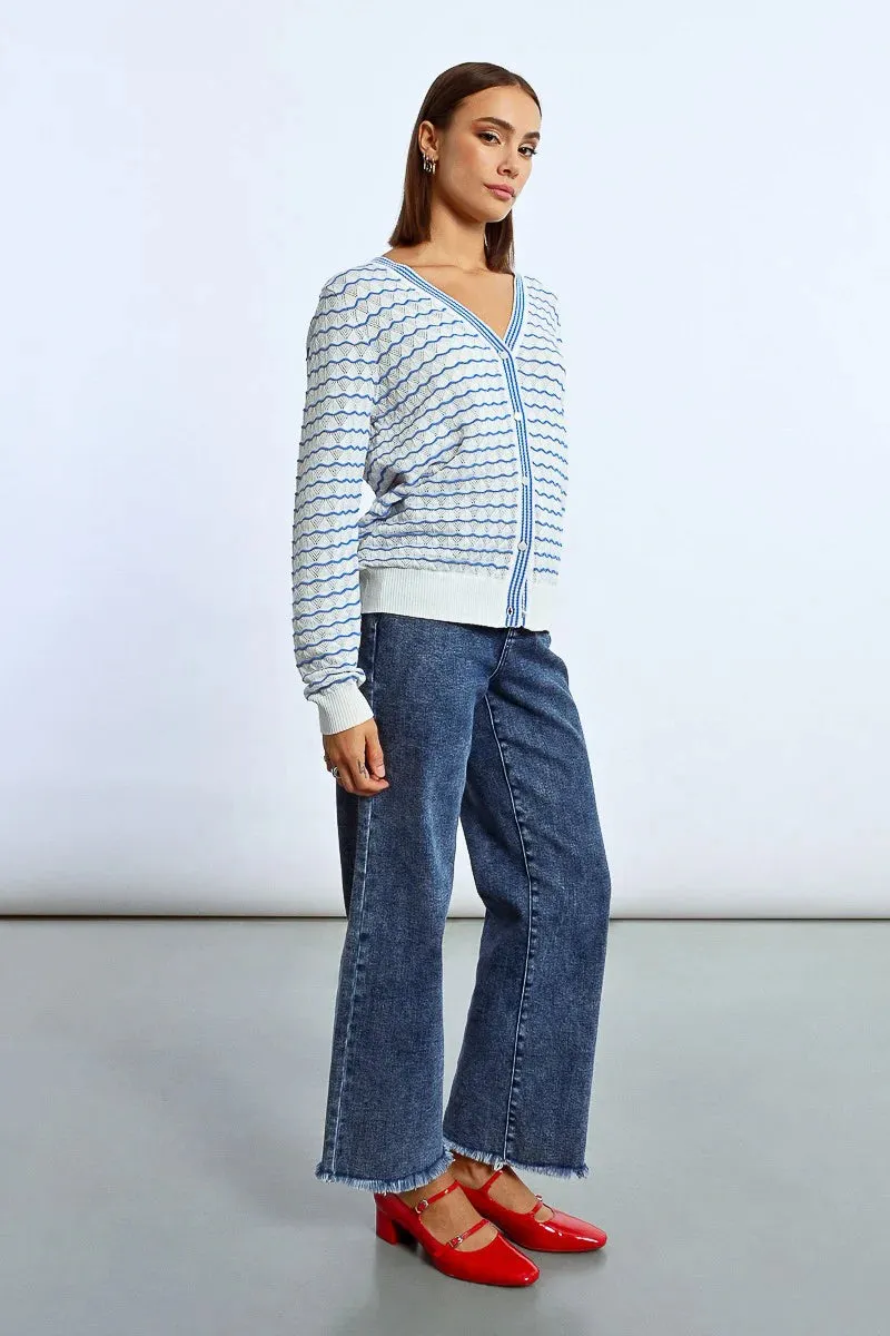 Oversized Striped Button-Up Sweater – Cozy Knit Cardigan for Effortless Layering