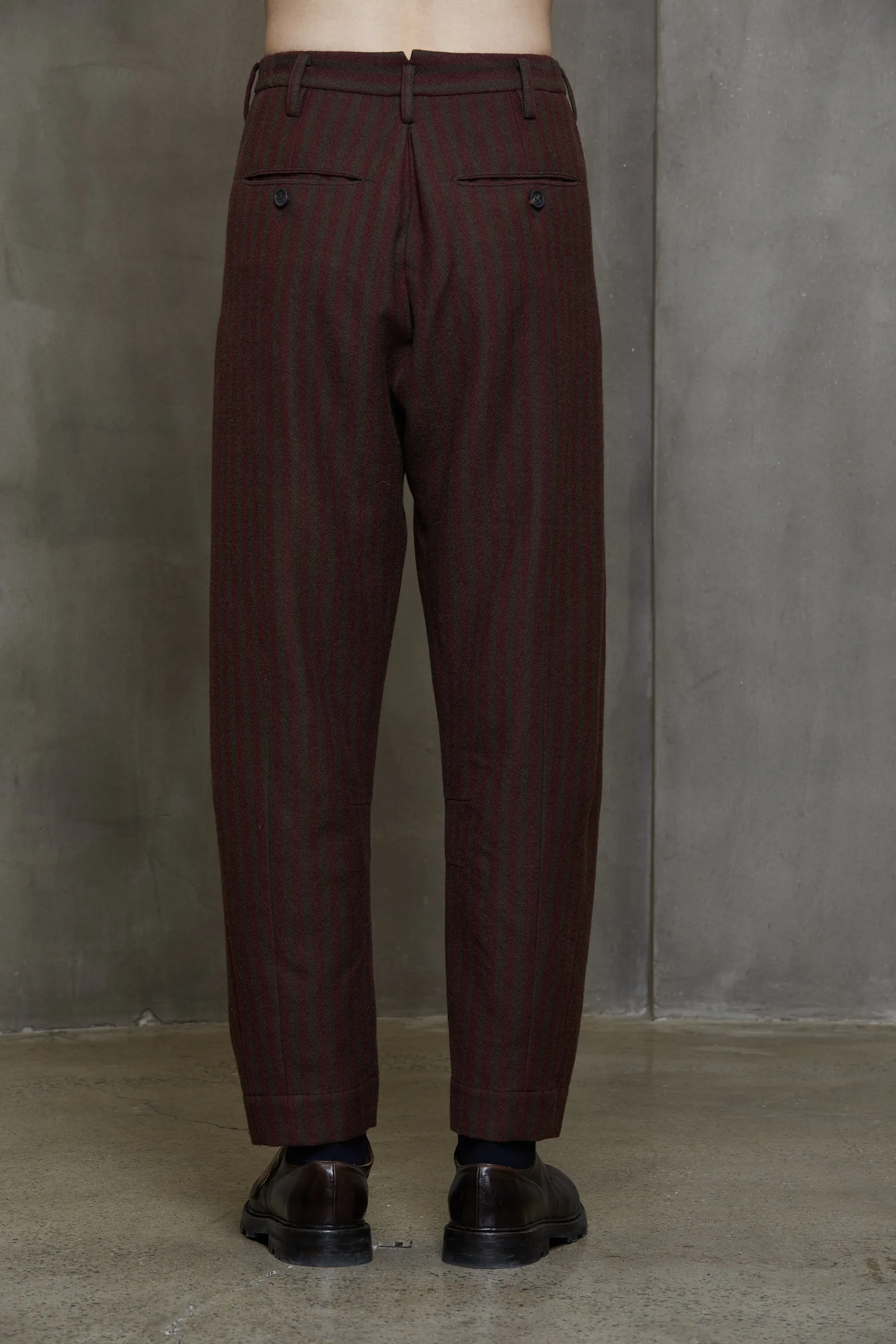 TAPERED CUT TROUSERS
